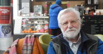 OSSa 2026: Satyryczne Żądło w Stolicy Piosenki. Ryszard Druch budzi Opole z lutowego letargu