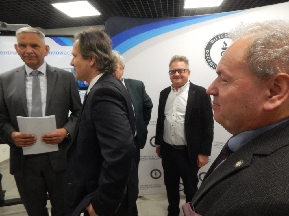 Nowy impuls dla medycyny. Opole inwestuje w genetykę, robotykę i sztuczną inteligencję