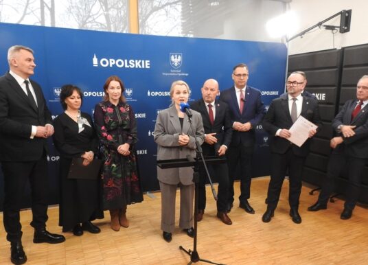 Ambitny plan dla opolskiej wsi przy sprzeciwie opozycji. Samorząd stawia na tożsamość i nowoczesną infrastrukturę