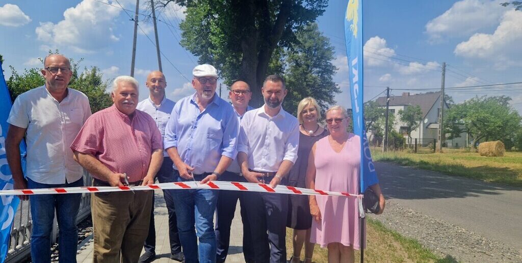 Inwestycja w Nowych Budkowicach zakończona i symbolicznie otwarta