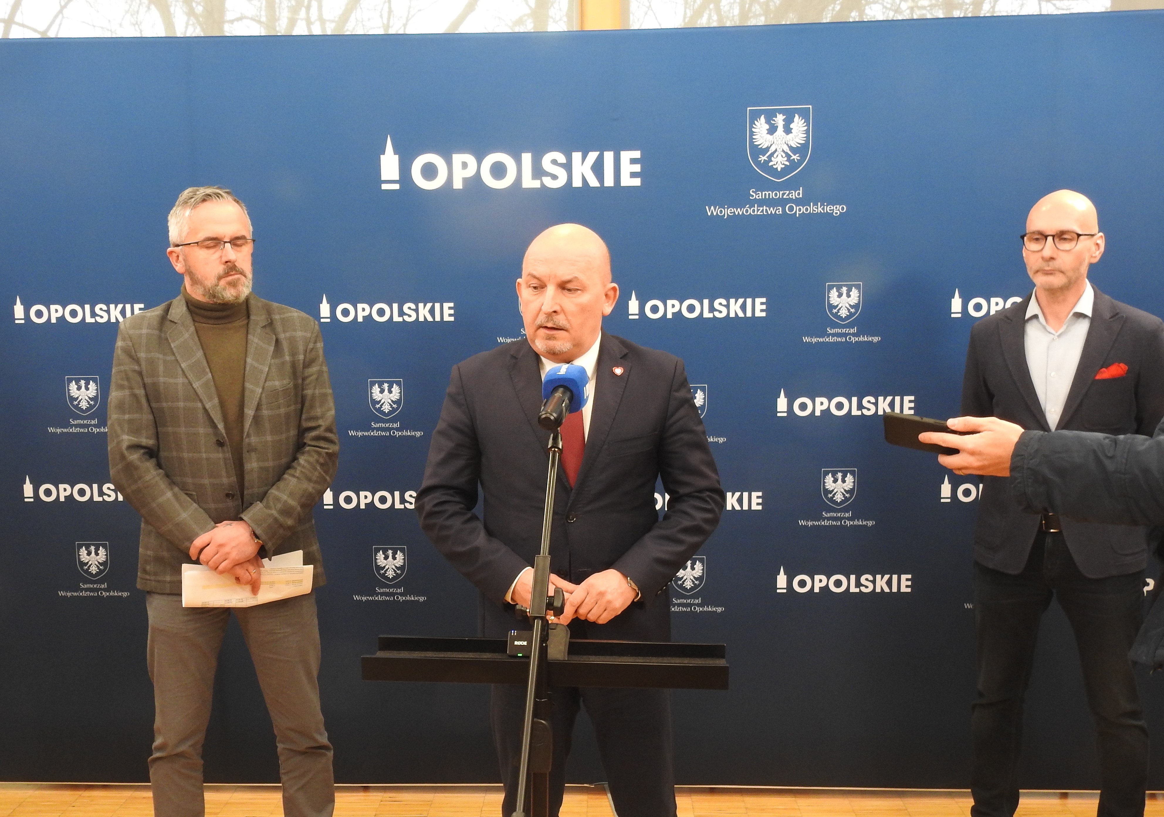 Kolej bez kas, ale nie bez biletów. Urząd marszałkowski uspokaja pasażerów