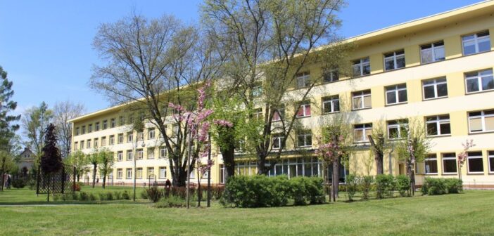 Cyfrowy skok Stobrawskiego Centrum Medycznego. Blisko 7 mln zł z KPO na nowoczesną infrastrukturę i bezpieczeństwo danych