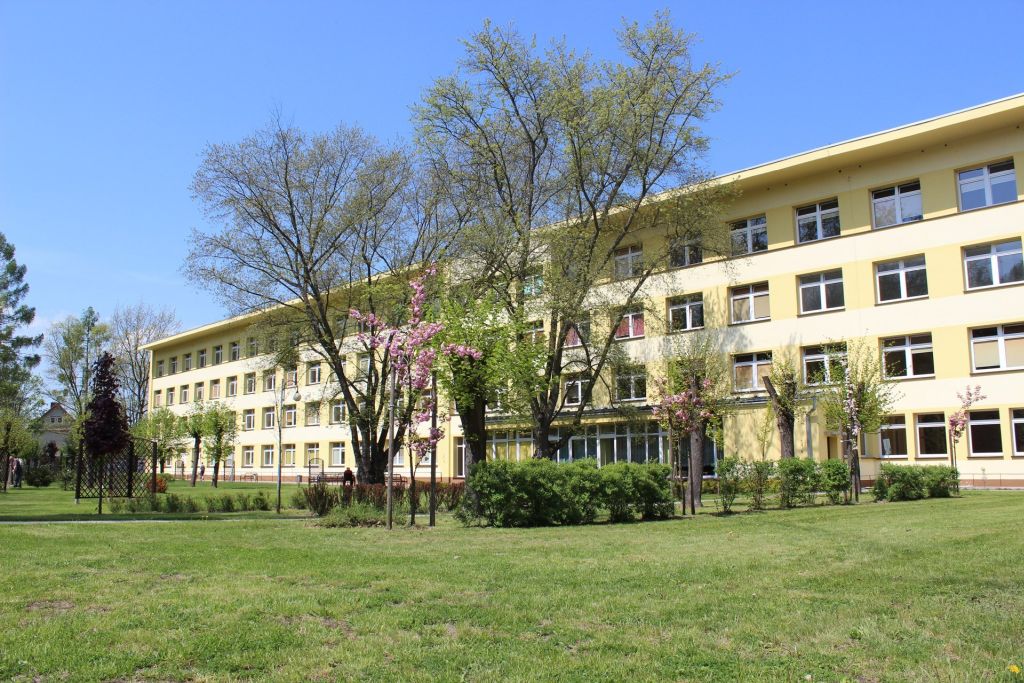 Cyfrowy skok Stobrawskiego Centrum Medycznego. Blisko 7 mln zł z KPO na nowoczesną infrastrukturę i bezpieczeństwo danych