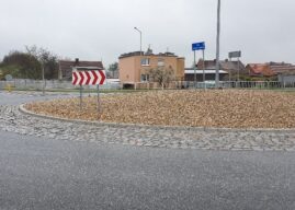 Ekrany akustyczne na skrzyżowaniu DK42 i DK45 w Ligocie Dolnej. Miesiąc utrudnień na obwodnicy Kluczborka