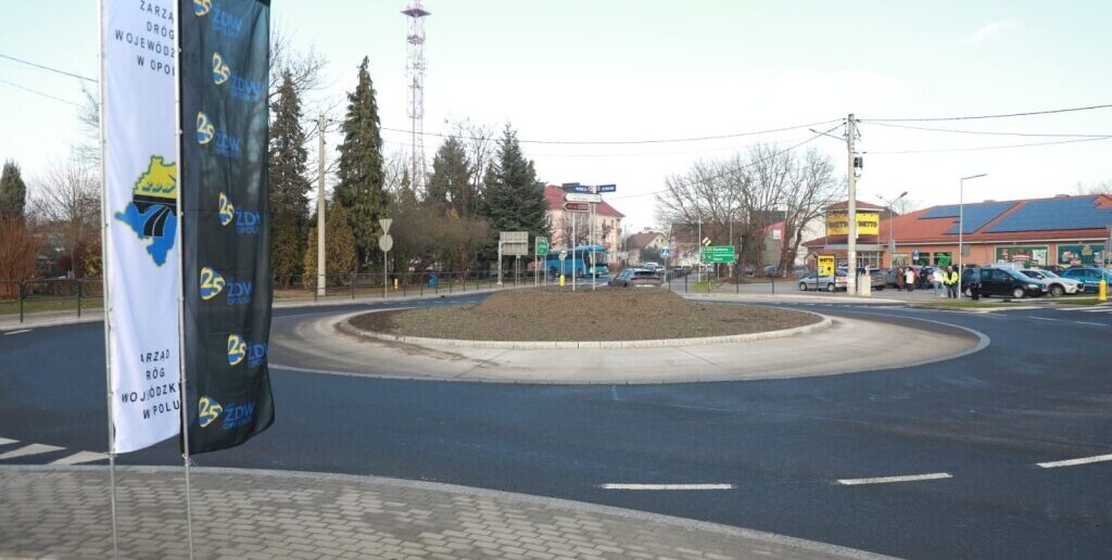Rondo w Ozimku – efekt wsp&oacute;łpracy naszych samorząd&oacute;w