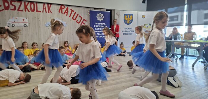Mały ratownik z przedszkola. W Opolu ruszyła kolejna edycja programu &bdquo;Przedszkolak ratuje&rdquo;