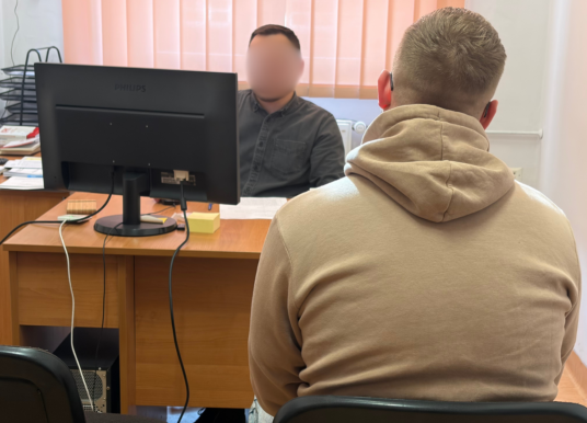 Nie daj się okraść przez telefon i internet