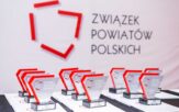Opolskie Perły Samorządności: Powiat Opolski i Prudnicki w Krajowej Elicie