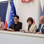 58,8 mln zł na drogi lokalne w Opolskiem. Wojewoda podpisała 33 umowy z samorządami