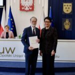 58,8 mln zł na drogi lokalne w Opolskiem. Wojewoda podpisała 33 umowy z samorządami