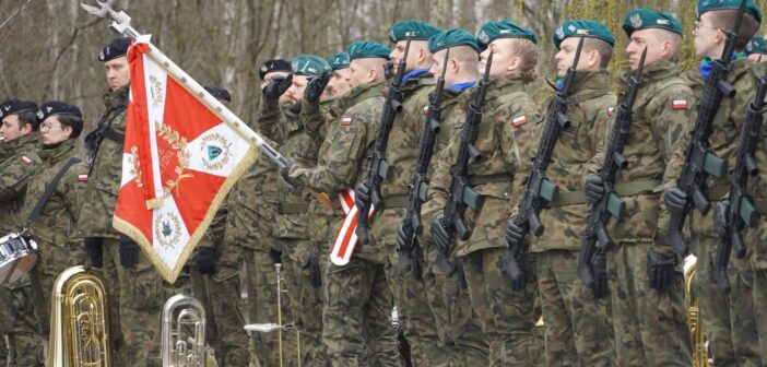 81. rocznica wyzwolenia Stalagu 344 Lamsdorf: Hołd dla ofiar w Łambinowicach