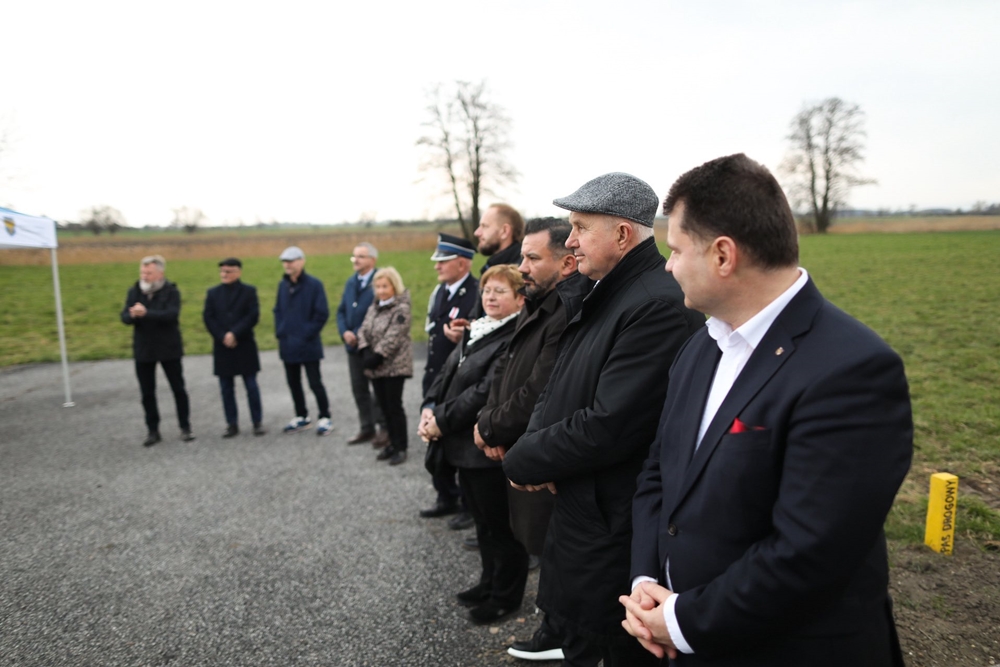 Solidarność samorządów w praktyce: Odcinek DW 407 Pogórze – Łącznik po odbudowie