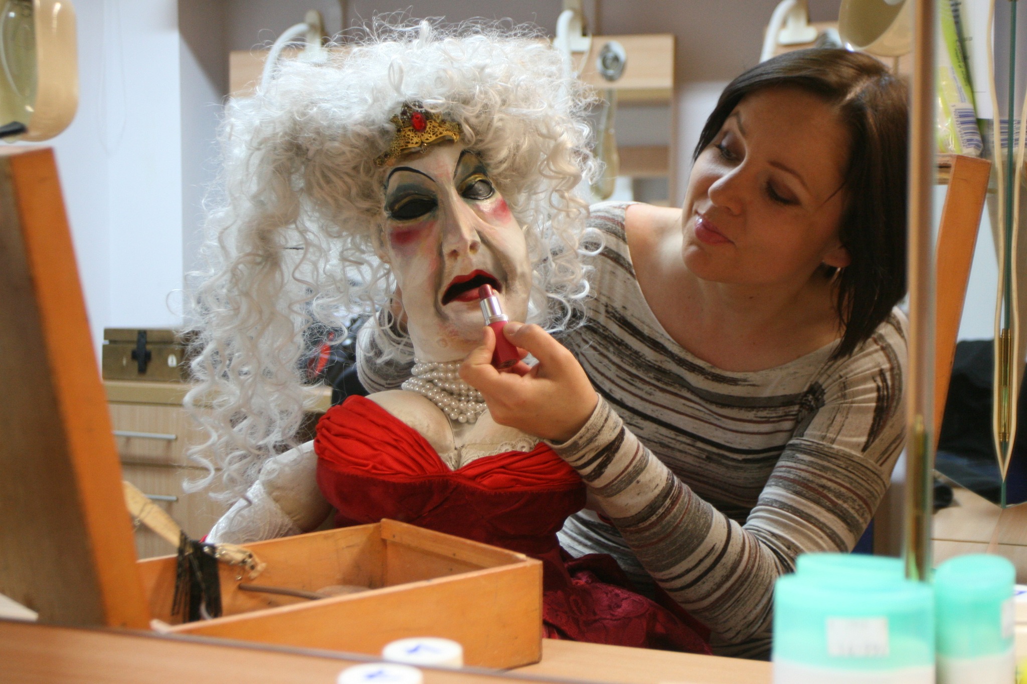 Magia na deskach i medal na piersi: Jubileusz filarów opolskiej sceny