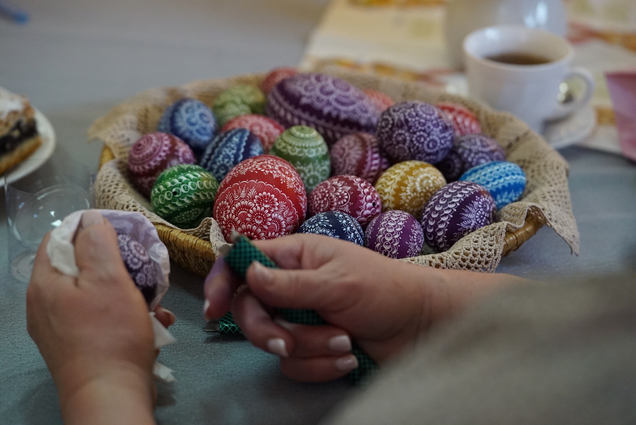 Jajka w roli głównej! Strzelce Opolskie rozbłysły wzorami