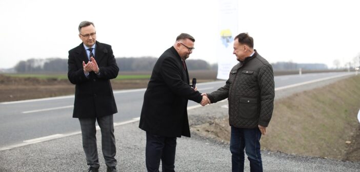 Solidarność samorządów w praktyce: Odcinek DW 407 Pogórze – Łącznik po odbudowie