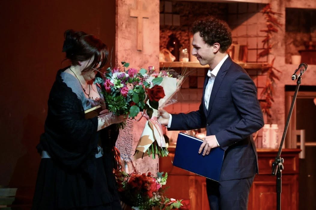 Magia na deskach i medal na piersi: Jubileusz filarów opolskiej sceny