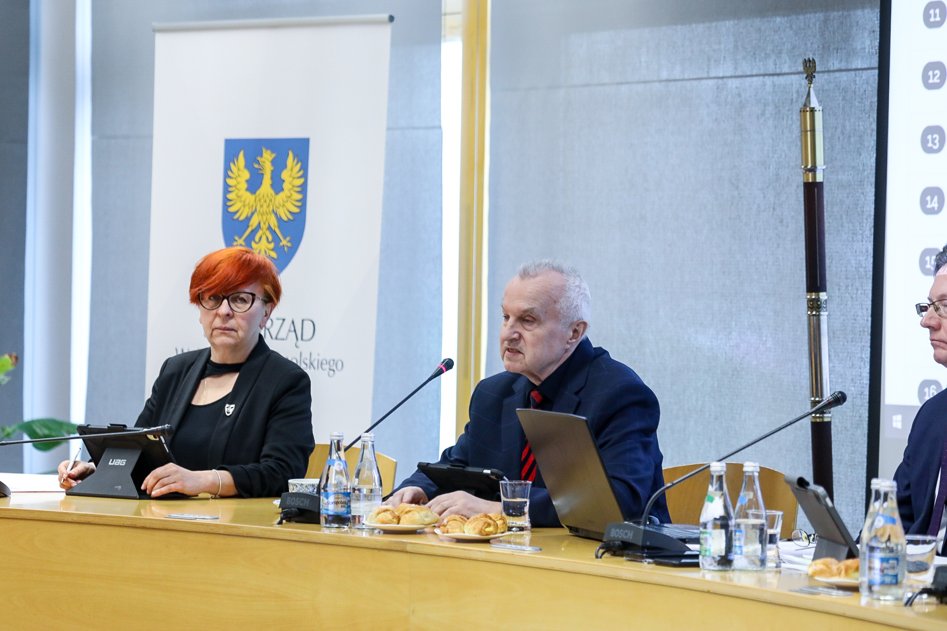 Sejmik o sprawach społecznych, współpracy zagranicznej i inwestycjach drogowych