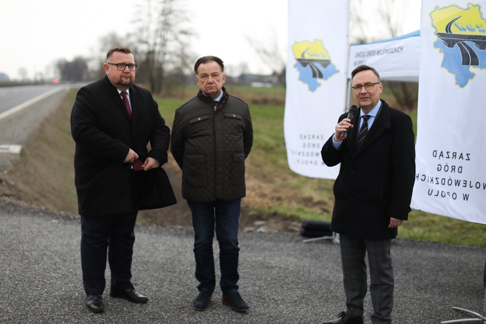 Solidarność samorządów w praktyce: Odcinek DW 407 Pogórze – Łącznik po odbudowie