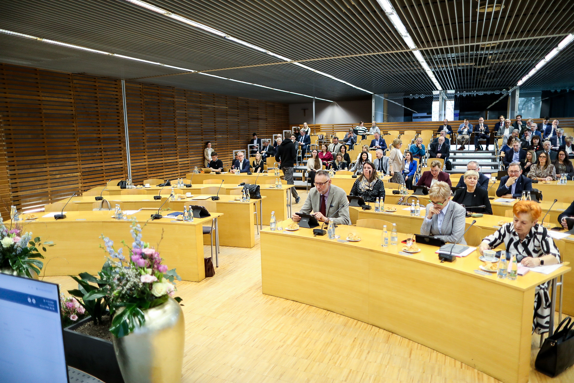 Sejmik o sprawach społecznych, współpracy zagranicznej i inwestycjach drogowych