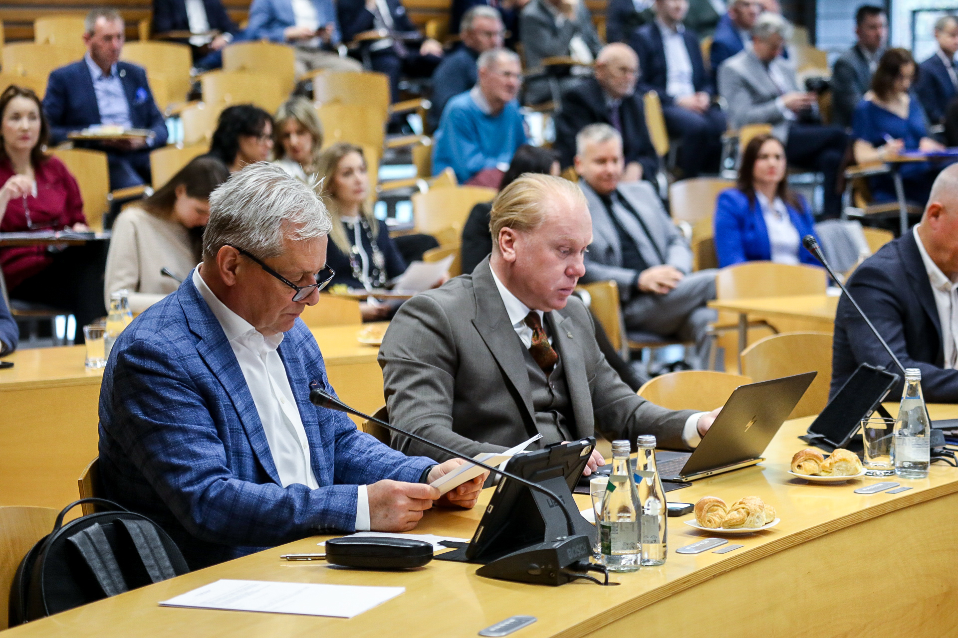 Sejmik o sprawach społecznych, współpracy zagranicznej i inwestycjach drogowych