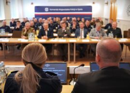 Nauka w służbie bezpieczeństwa. Eksperci i policjanci debatowali w Opolu nad przyszłością transportu