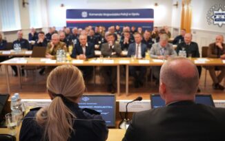 Nauka w służbie bezpieczeństwa. Eksperci i policjanci debatowali w Opolu nad przyszłością transportu Nauka w służbie bezpieczeństwa. Eksperci i policjanci debatowali w Opolu nad przyszłością transportu