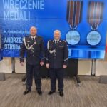 Cena odwagi wyższa niż strach. Opolscy Policjanci z medalami za ratowanie życia