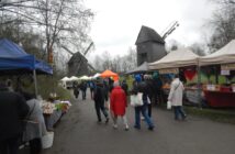 Kolorowa Niedziela Palmowa w Bierkowicach. Tłumy na 49. Jarmarku Wielkanocnym [ZDJĘCIA]