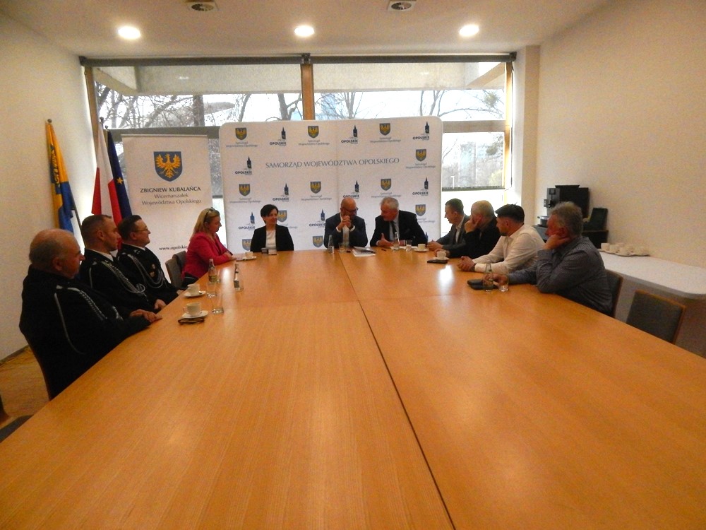 Magia cyrku, sport i strażackie emocje. Dobrzeń Wielki stawia na integrację