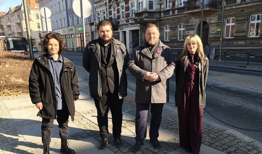 Pasy, kt&oacute;rych brakuje. Sporu o przejście przy Solarisie ciąg dalszy