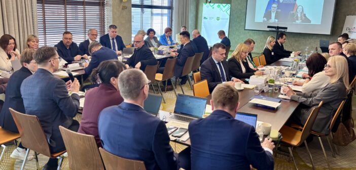 Opole stolicą rynku pracy. Trzydniowy szczyt szef&oacute;w WUP z udziałem ministry