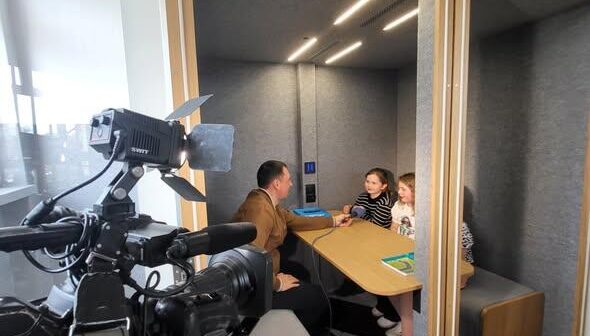 &bdquo;Bezpieczna przystań&rdquo; wśr&oacute;d szkolnego zgiełku. W Niemodlinie powstała unikatowa kapsuła wyciszeń