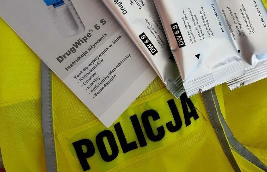 Mówiła sama do siebie, ciągle wchodziła na naczepę”. 27-latka prowadząca ciężarówkę  była pod wpływem amfetaminy