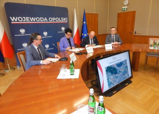 Odbudowa po powodzi. Umowa na drogę 382 podpisana