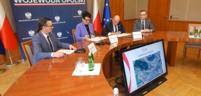 Odbudowa po powodzi. Umowa na drogę 382 podpisana