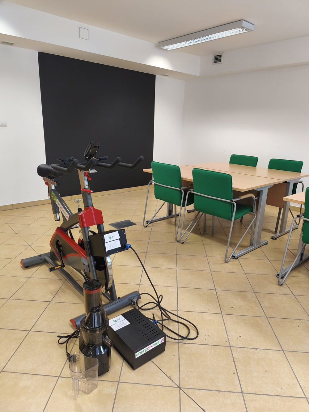 Wykręć sobie sok, czyli nauka z napędem na nogi. EkoKlasa nadchodzi!