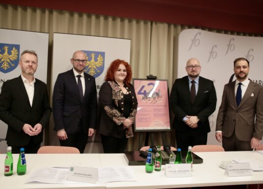 Harmonia natury i kunsztu: 42. Muzyczne Święto Kwitnących Azalii w Mosznej
