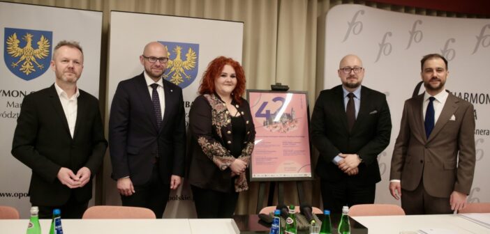 Harmonia natury i kunsztu: 42. Muzyczne Święto Kwitnących Azalii w Mosznej