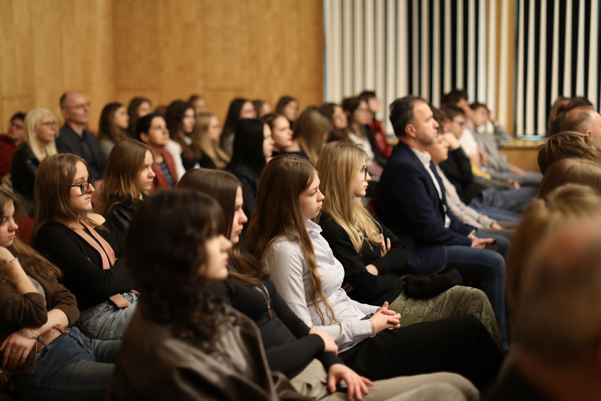 Powrót premiera na dach, czyli opolska lekcja (nie)pokory