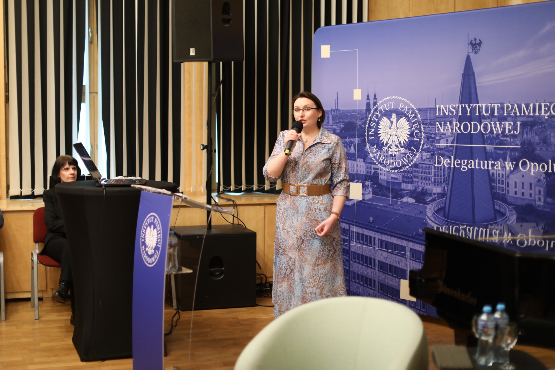 Powrót premiera na dach, czyli opolska lekcja (nie)pokory