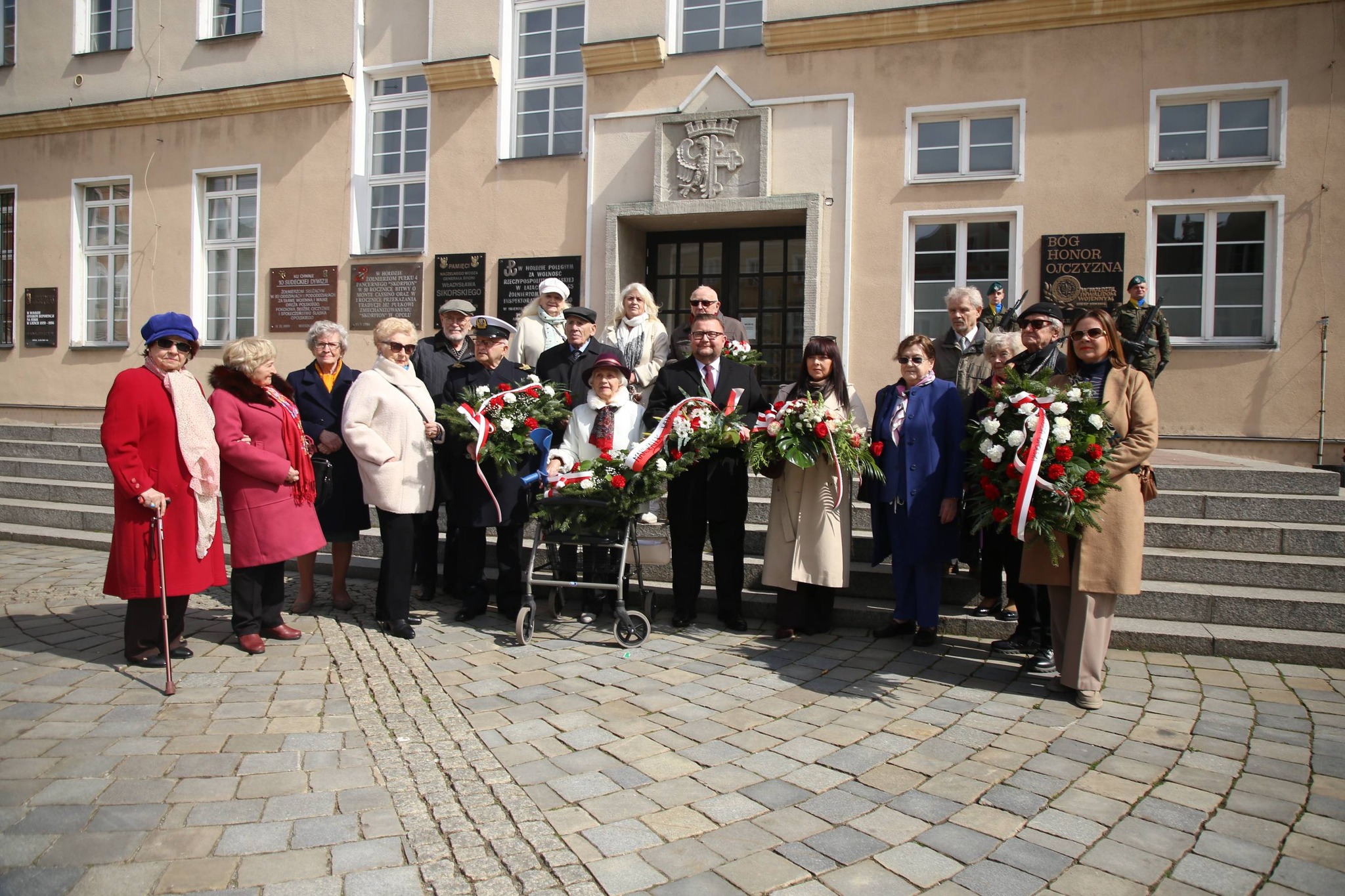 Wspólnota blizn i godności