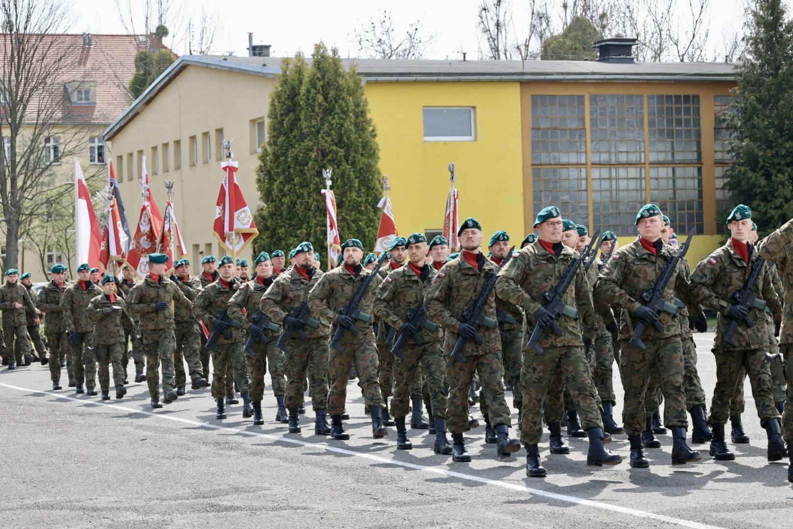 Inżynierowie od zadań niemożliwych. Kiedy koszary stają się domem dla cywilów