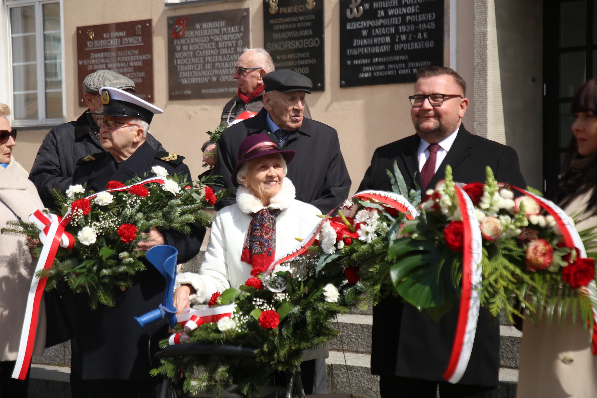 Wspólnota blizn i godności