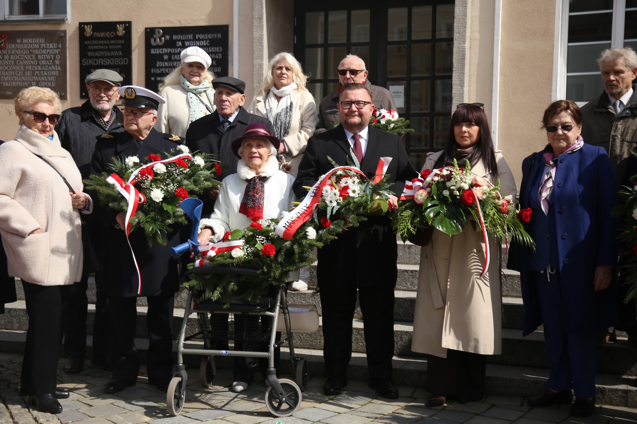 Wspólnota blizn i godności
