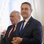 Nowy blask historycznego DPS w Grodkowie. Sukces wsp&oacute;łpracy rządu i samorządu