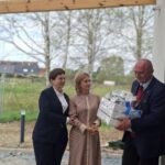 Samodzielność pod dobrą opieką. W Krapkowicach otwarto nowoczesny &bdquo;Domek na G&oacute;rnej&rdquo;