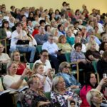 Jubileuszowe &bdquo;Zaczytane Opolskie&rdquo; z wielką klasą. Jolanta Kwaśniewska wypełniła Aulę Wydziału Teologicznego po brzegi