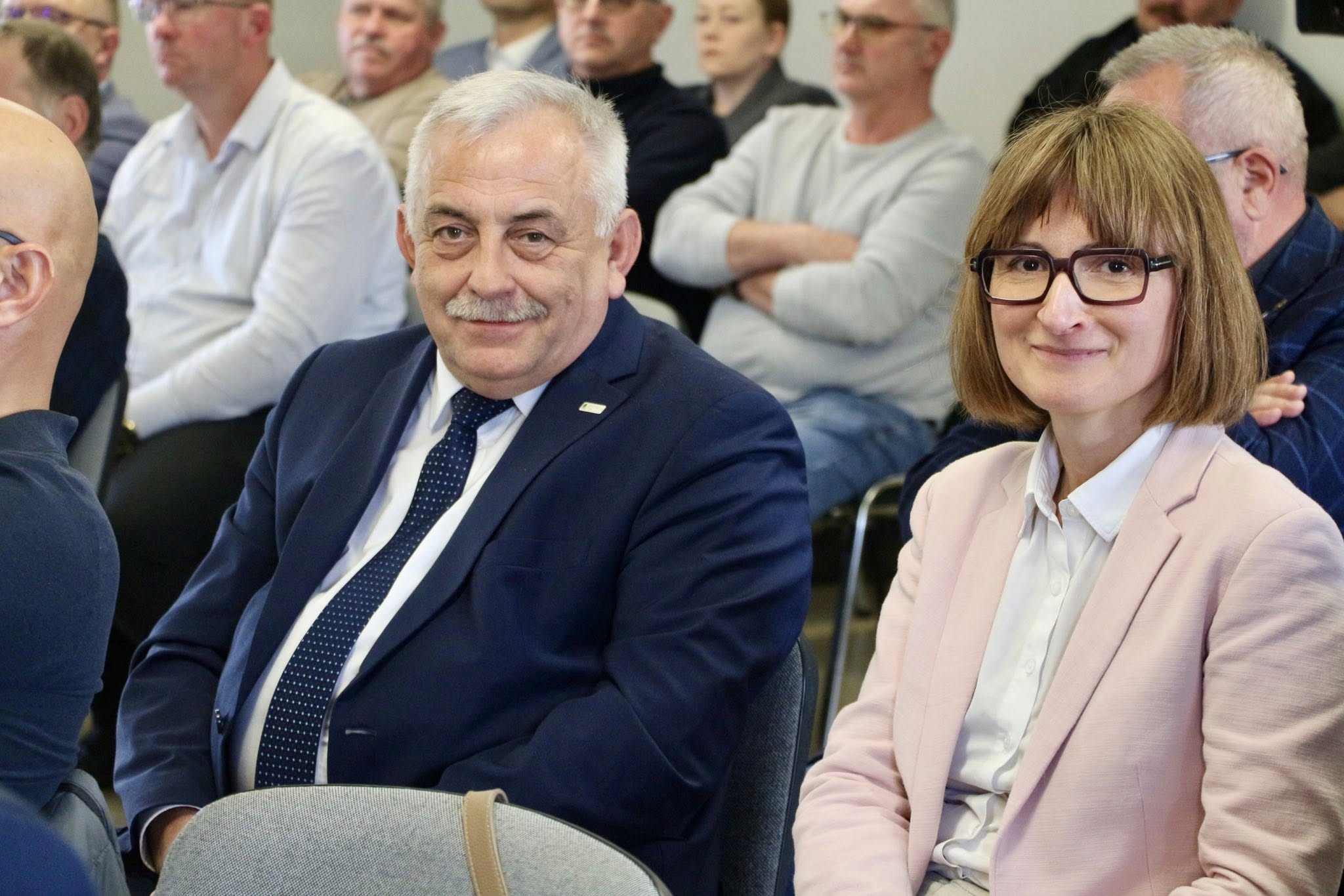 Kryzysowa debata w Opolu: Przyszłość rolnictwa pod lupą resortu