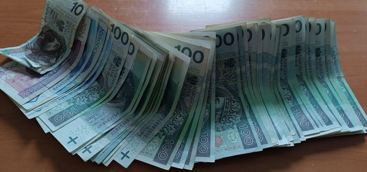 Dziesięć tysięcy powodów, by wierzyć w ludzi