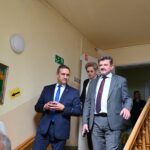 Nowy blask historycznego DPS w Grodkowie. Sukces wsp&oacute;łpracy rządu i samorządu